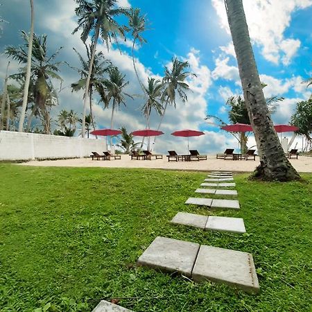 Akurala Beach Boutique Resort Εξωτερικό φωτογραφία