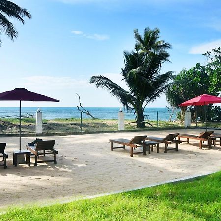 Akurala Beach Boutique Resort Εξωτερικό φωτογραφία