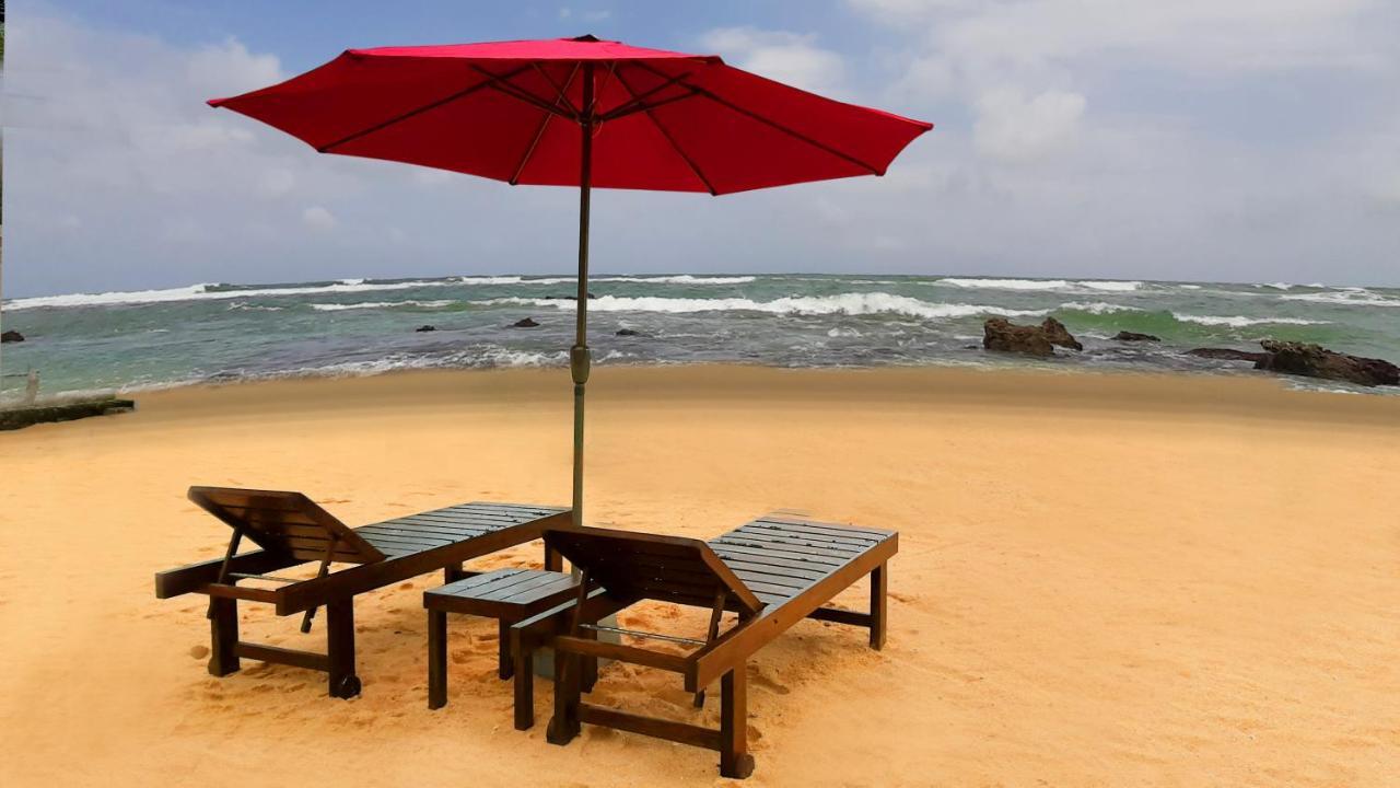 Akurala Beach Boutique Resort Εξωτερικό φωτογραφία
