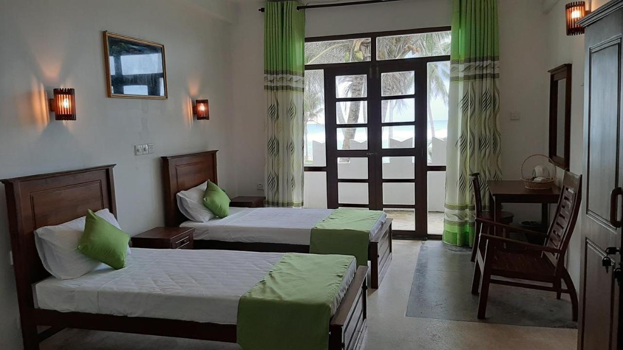 Akurala Beach Boutique Resort Εξωτερικό φωτογραφία