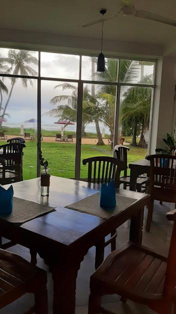 Akurala Beach Boutique Resort Εξωτερικό φωτογραφία